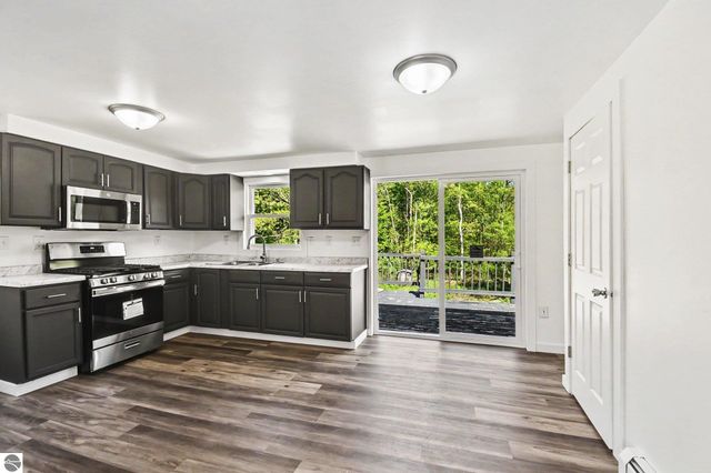 7032 N Woodruff Road, Weidman, MI 48893