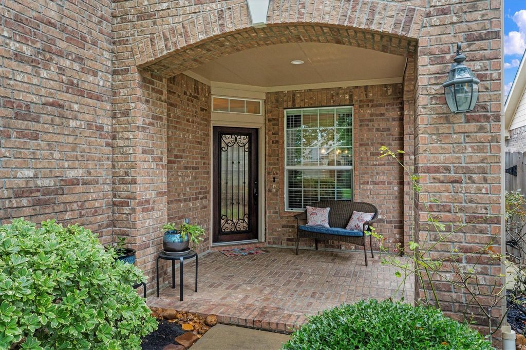 19914 Valkyrie Drive, Spring, TX 77379