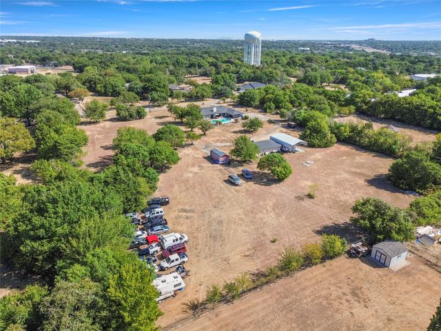 1022 Sherman Drive, Cedar Hill, TX 75104