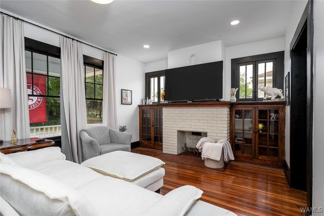 2010 Paul W Bryant Drive, Tuscaloosa, AL 35401