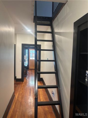 2010 Paul W Bryant Drive, Tuscaloosa, AL 35401