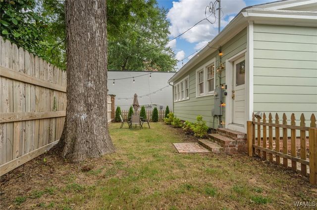 2010 Paul W Bryant Drive, Tuscaloosa, AL 35401