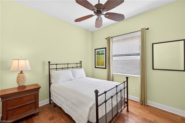 1489 Serrano CIR, Naples, FL 34105