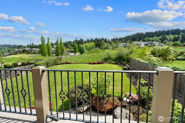 15407 SE 80th Street, Newcastle, WA 98059