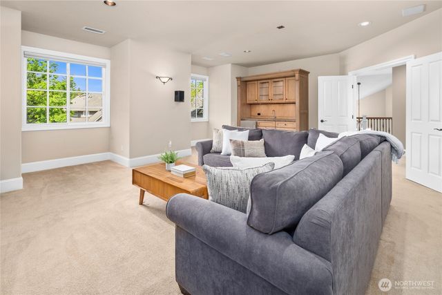 15407 SE 80th Street, Newcastle, WA 98059