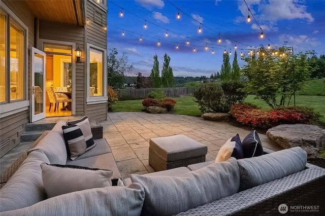 15407 SE 80th Street, Newcastle, WA 98059