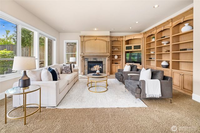 15407 SE 80th Street, Newcastle, WA 98059
