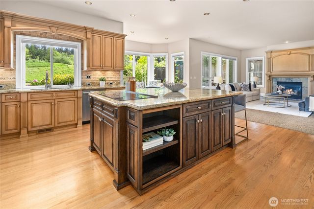 15407 SE 80th Street, Newcastle, WA 98059