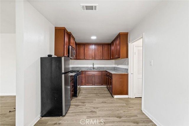 2935 Shelly Lane, Bakersfield, CA 93306