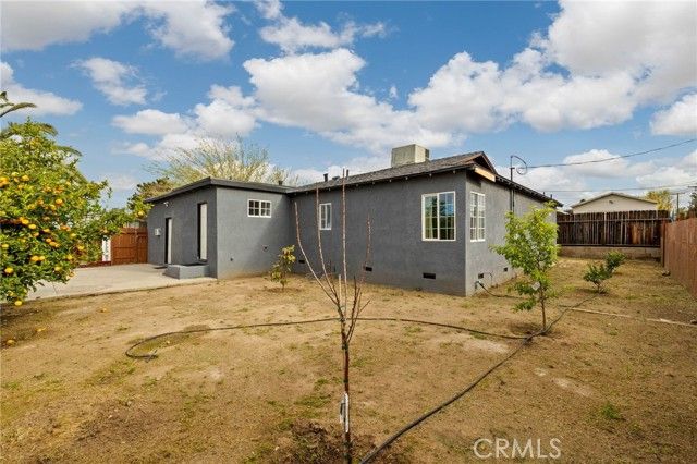 2935 Shelly Lane, Bakersfield, CA 93306