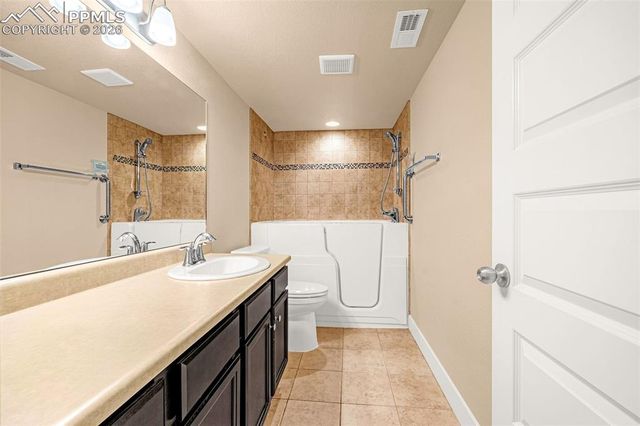 6494 Donahue Drive, Colorado Springs, CO 80923