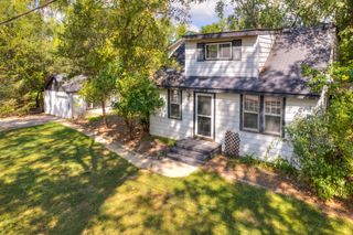 25420 W Golfview Avenue, Antioch, IL 60002