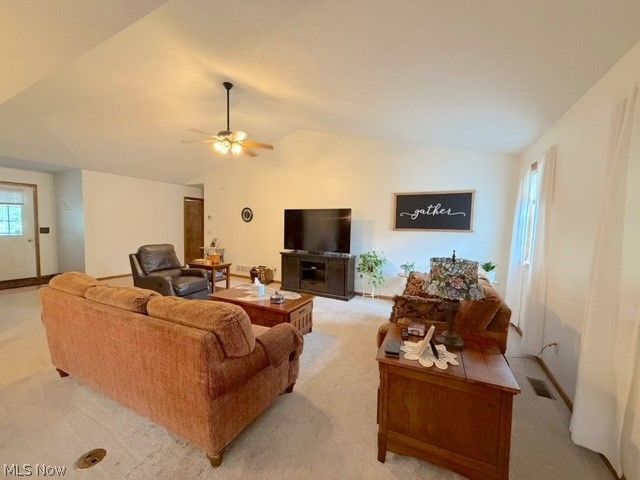 163 Bob Ed Harris Avenue SW, New Philadelphia, OH 44663
