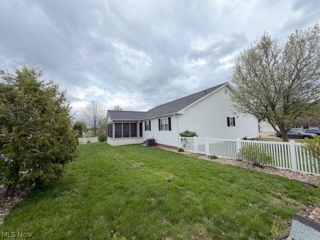 163 Bob Ed Harris Avenue SW, New Philadelphia, OH 44663