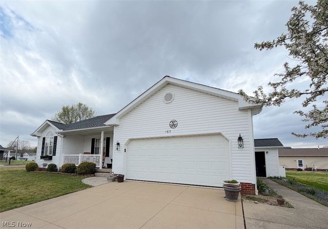 163 Bob Ed Harris Avenue SW, New Philadelphia, OH 44663