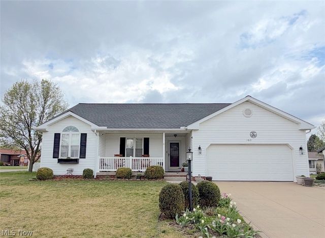 163 Bob Ed Harris Avenue SW, New Philadelphia, OH 44663