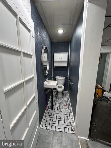 228 E 7TH ST, Mount Carmel, PA 17851