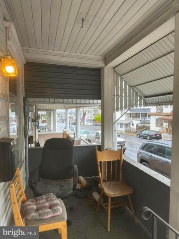 228 E 7TH ST, Mount Carmel, PA 17851