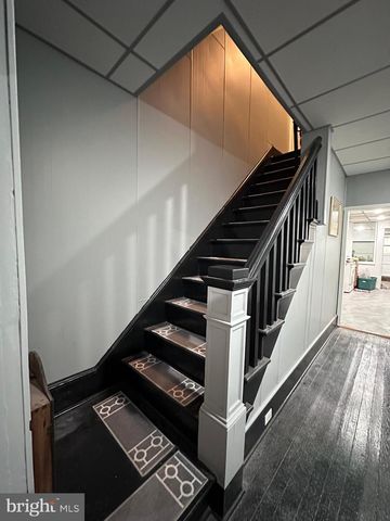 228 E 7TH ST, Mount Carmel, PA 17851