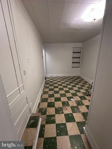228 E 7TH ST, Mount Carmel, PA 17851