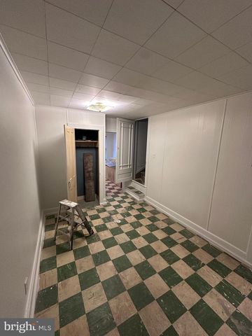 228 E 7TH ST, Mount Carmel, PA 17851
