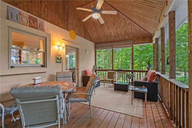 411 Woodridge Drive, Seneca, SC 29672