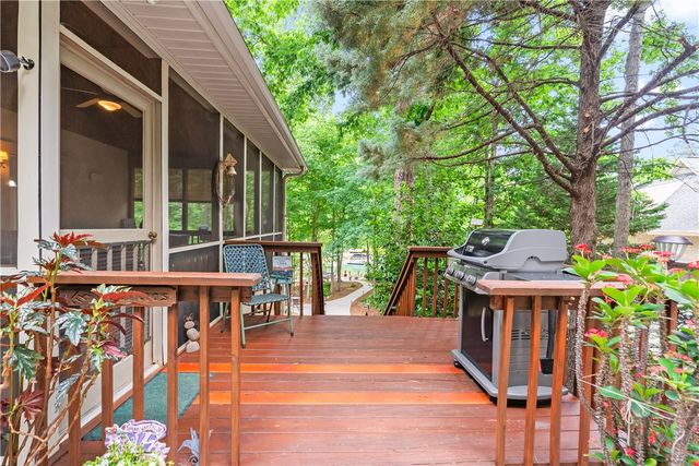 411 Woodridge Drive, Seneca, SC 29672