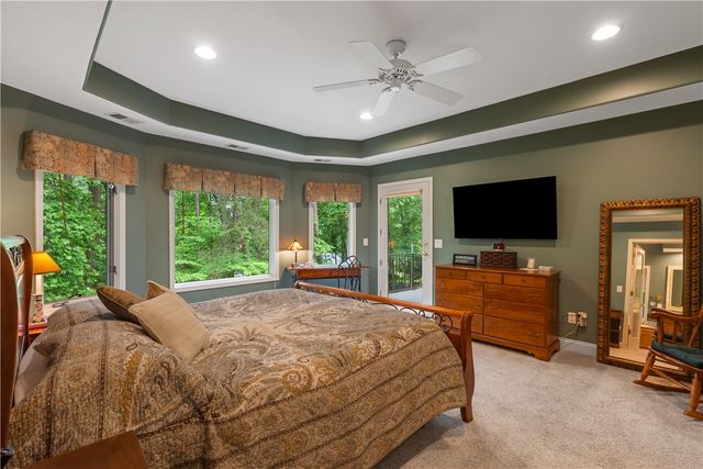 411 Woodridge Drive, Seneca, SC 29672