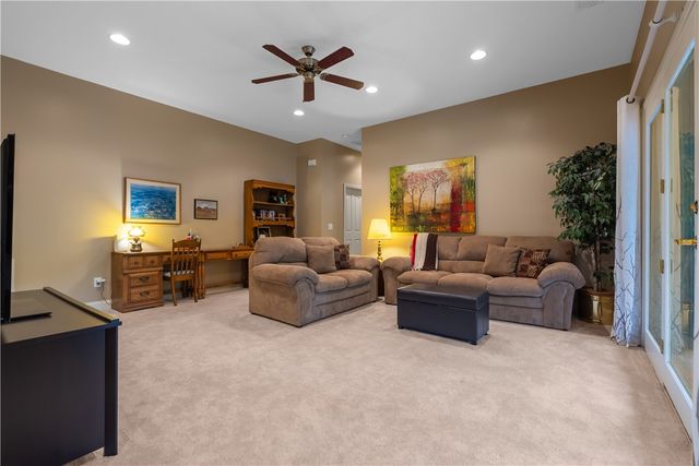 411 Woodridge Drive, Seneca, SC 29672
