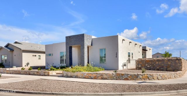 2420 Mike Price Drive, El Paso, TX 79938