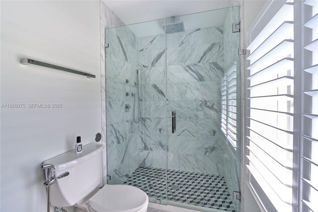 1601 SE 11th St, Fort Lauderdale, FL 33316