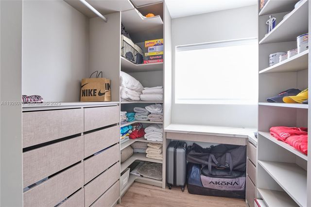 1601 SE 11th St, Fort Lauderdale, FL 33316