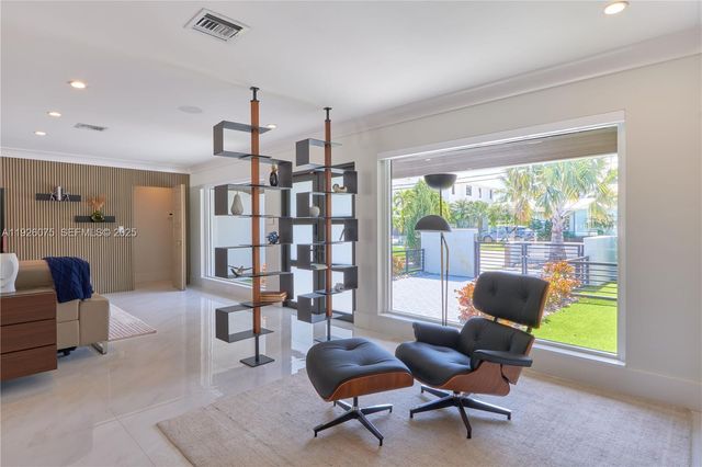 1601 SE 11th St, Fort Lauderdale, FL 33316