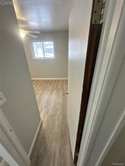 35691 Fairchild Street, Westland, MI 48186