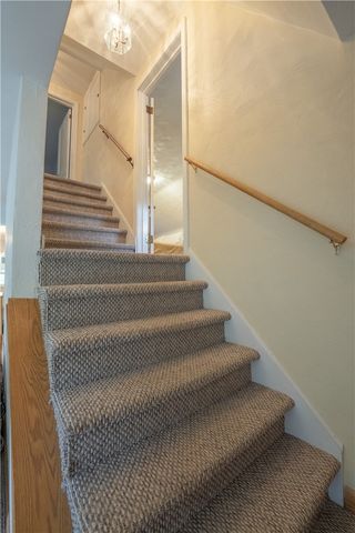 203 George St, Jeannette, PA 15644