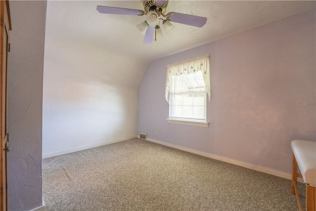 203 George St, Jeannette, PA 15644