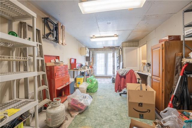 203 George St, Jeannette, PA 15644