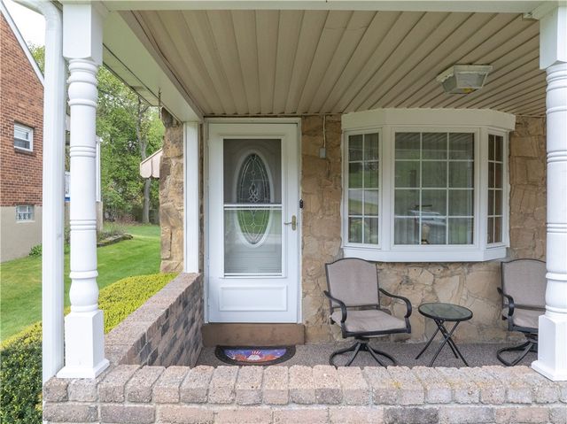 203 George St, Jeannette, PA 15644