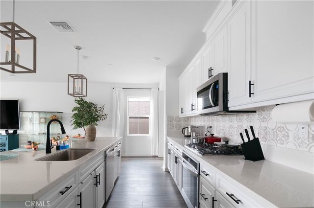 45033 Starina, Lake Elsinore, CA 92532