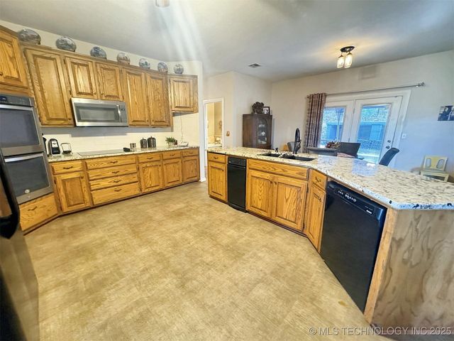 30998 S Molly Brown Road, Cookson, OK 74427