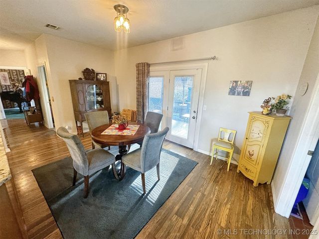 30998 S Molly Brown Road, Cookson, OK 74427