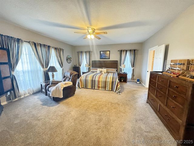 30998 S Molly Brown Road, Cookson, OK 74427