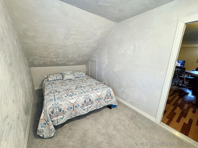 30998 S Molly Brown Road, Cookson, OK 74427