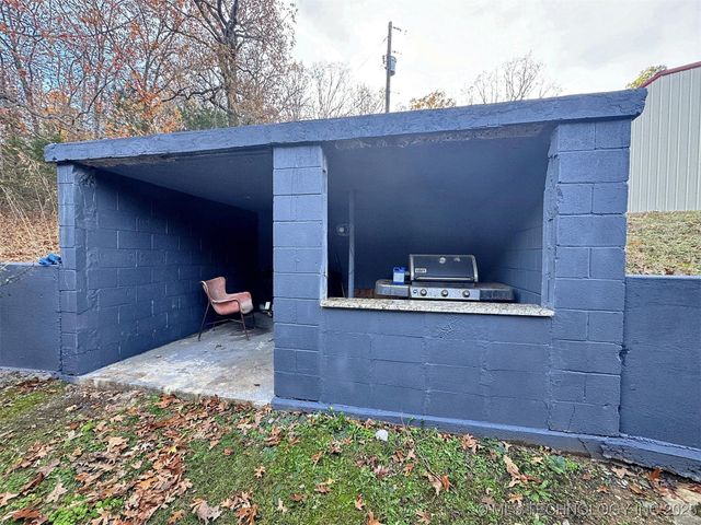 30998 S Molly Brown Road, Cookson, OK 74427