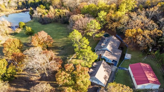 30998 S Molly Brown Road, Cookson, OK 74427
