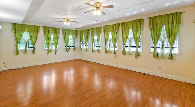 445 Kelsey Drive, Rossville, GA 30741