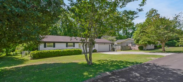445 Kelsey Drive, Rossville, GA 30741