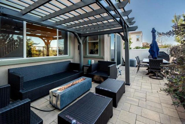 1244 Via Candelas, Oceanside, CA 92056