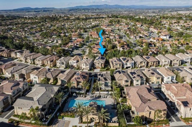 1244 Via Candelas, Oceanside, CA 92056