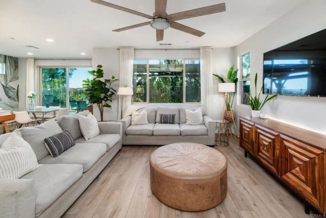 1244 Via Candelas, Oceanside, CA 92056